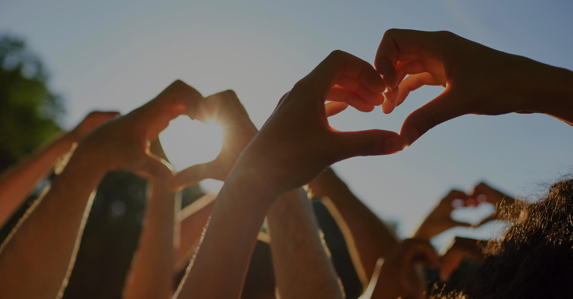 La paix sur Terre pour sauver la Terre.   La...